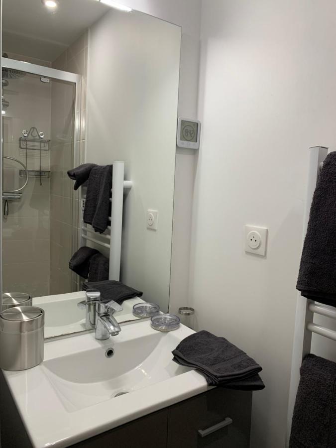 Resid Home 5 - Duplex Cosy Avec Parking Gratuit Сен-Леонар Экстерьер фото